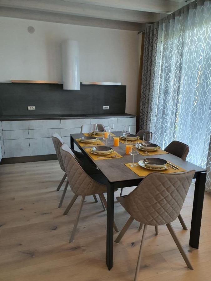 Sweet Dream Deluxe Apartment Сирмионе Экстерьер фото