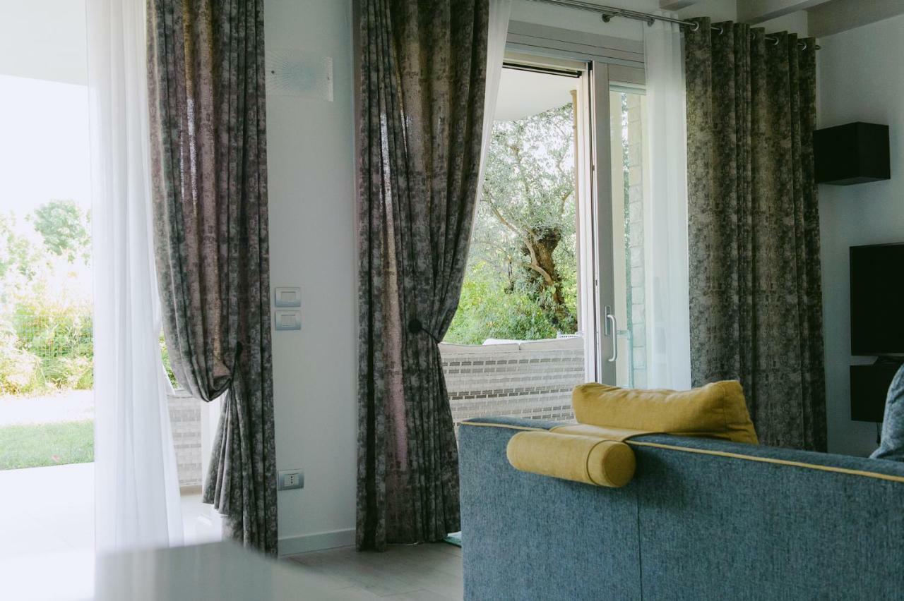 Sweet Dream Deluxe Apartment Сирмионе Экстерьер фото